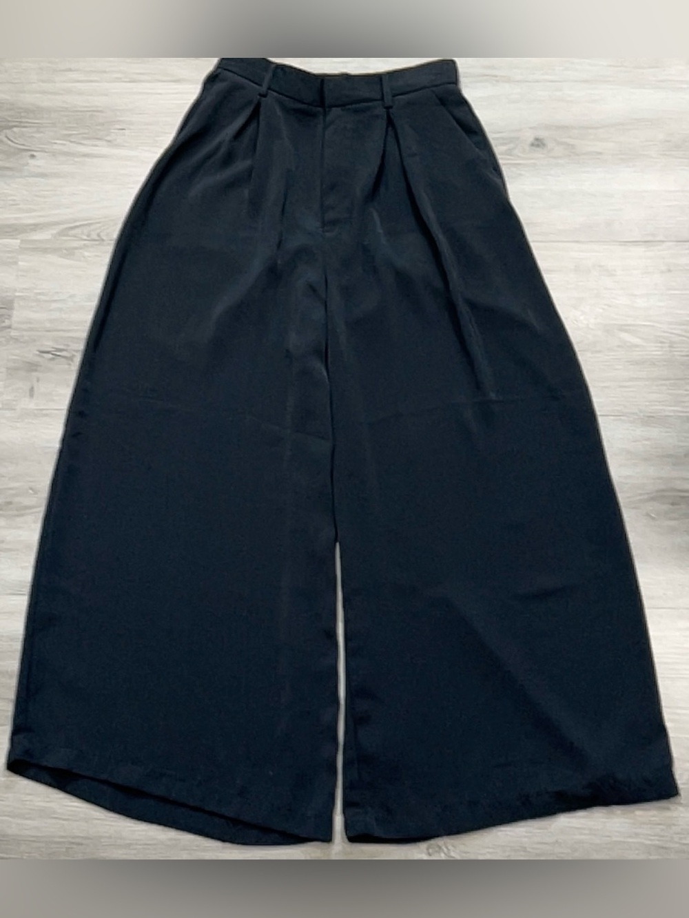 Tronjori Black Pleated Wide Leg Palazzo Crop Pants Women Medium M